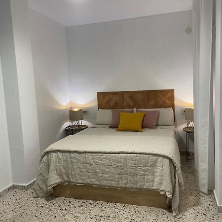 Apartamento Celeste Apartment ตอร์เรเวียคา ภายนอก รูปภาพ